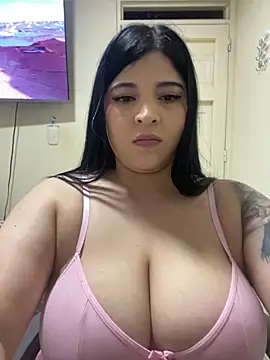 Snapshot of Vliacoooper2 chatting on 02-22-26, 07:40 Vliacoooper2 online show from 02-22-26, 07:40