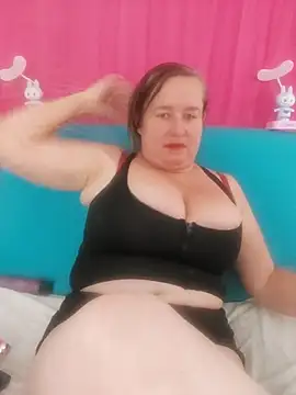 Snapshot of Miss-tetas chatting on 09-28-25, 06:24 Miss-tetas online show from 09-28-25, 06:24