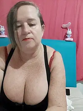 Snapshot of Miss-tetas chatting on 09-29-25, 06:29 Miss-tetas online show from 09-29-25, 06:29