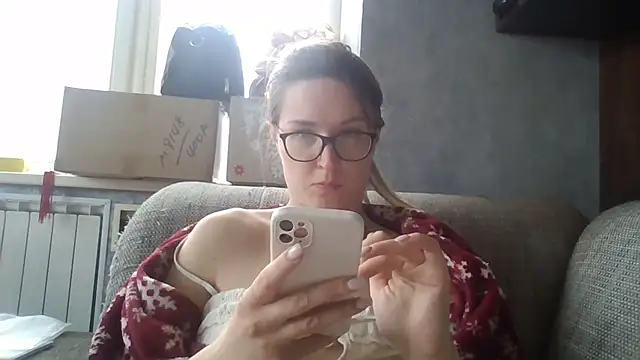 Snapshot of Jugira chatting on 04-30-26, 12:00 Jugira online show from 04-30-26, 12:00
