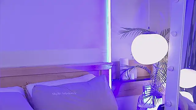 MiaEuphoria  online show from 02-14-26, 04:20