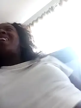 Snapshot of RFeltomWhitJ chatting on 10-16-25, 12:28 RFeltomWhitJ online show from 10-16-25, 12:28