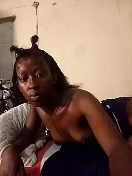 Snapshot of RFeltomWhitJ chatting on 10-22-25, 03:40 RFeltomWhitJ online show from 10-22-25, 03:40