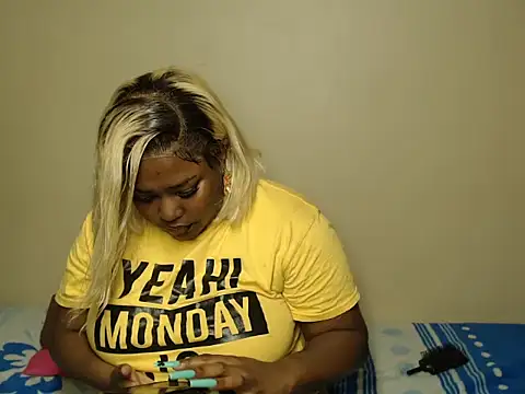 Snapshot of SexyEbonyy_ chatting on 10-10-25, 05:23 SexyEbonyy online show from 10-10-25, 05:23