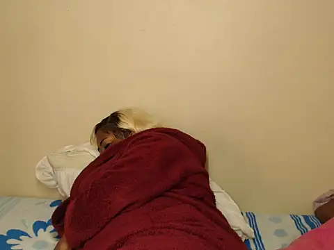 Snapshot of SexyEbonyy_ chatting on 10-11-25, 05:28 SexyEbonyy online show from 10-11-25, 05:28