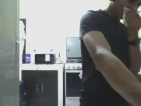 Snapshot of coppel chatting on 10-31-25, 05:41 coppel online show from 10-31-25, 05:41