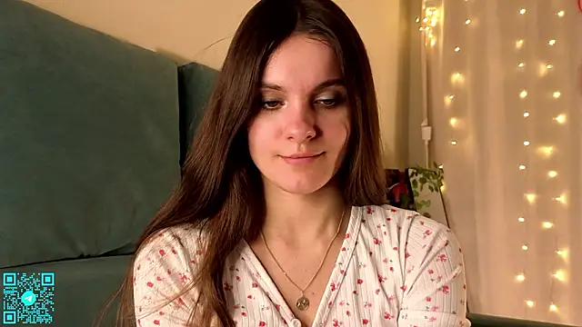 chloemilka online show from 03-08-26, 06:01