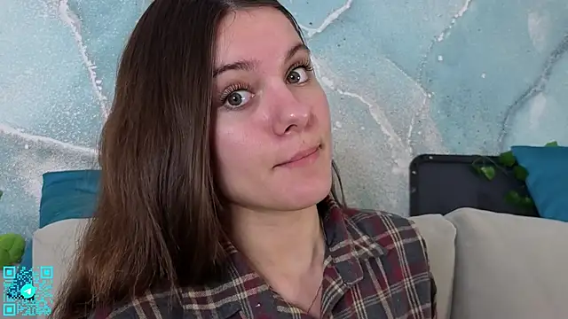 chloemilka online show from 06-18-26, 06:45