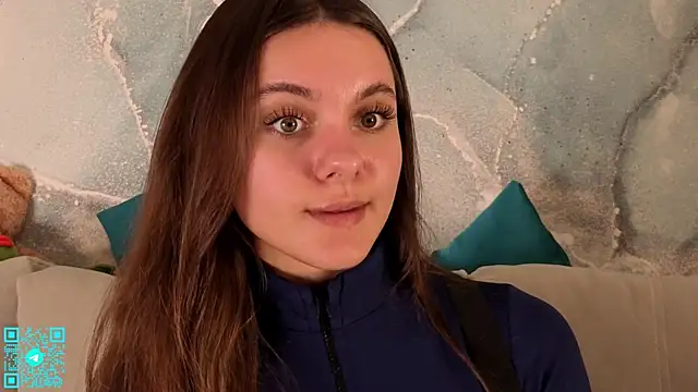 chloemilka online show from 07-25-26, 05:10