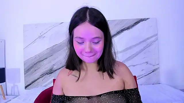 thamiina  online show from 11-11-25, 07:03