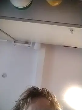 Snapshot of sarahpearlx chatting on 11-15-25, 04:36 sarahpearlx online show from 11-15-25, 04:36