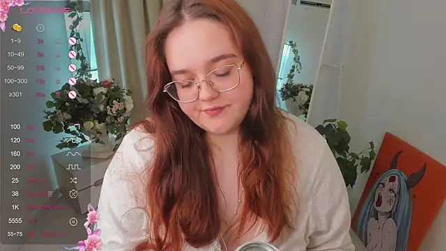 Neko Moor online show from 11-05-25, 08:42