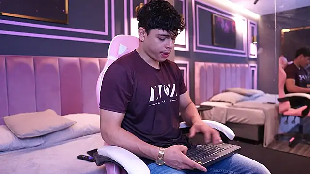 Ethan occonor online show from 09-17-25, 11:01