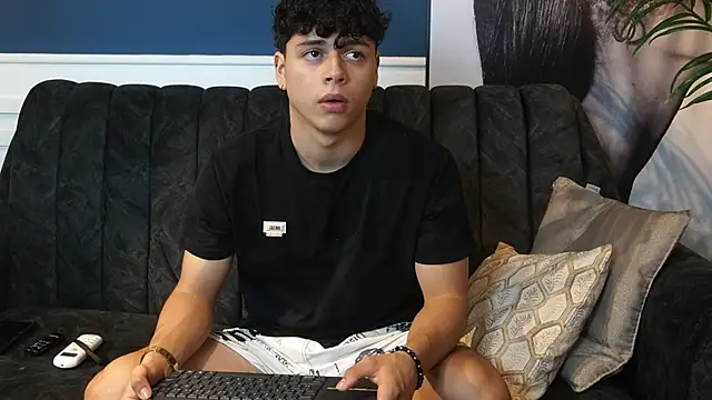 Ethan occonor online show from 10-15-25, 12:11