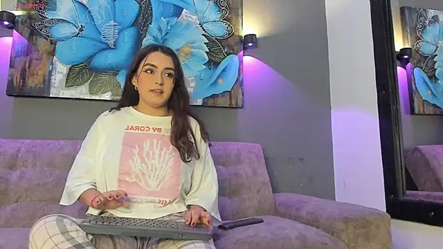 elizabeth lamer online show from 01-15-26, 06:07