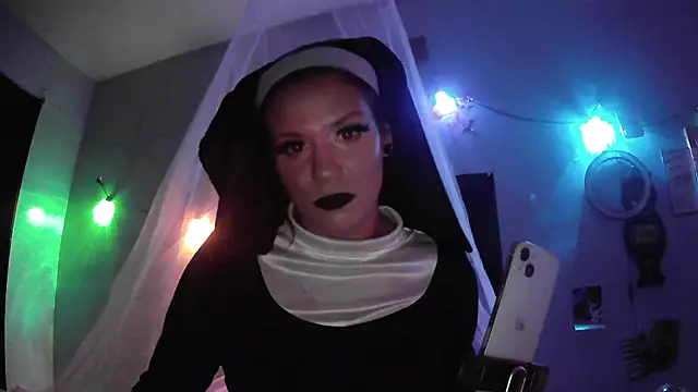 Snapshot of ovmilf chatting on 10-28-25, 02:15 ovmilf online show from 10-28-25, 02:15