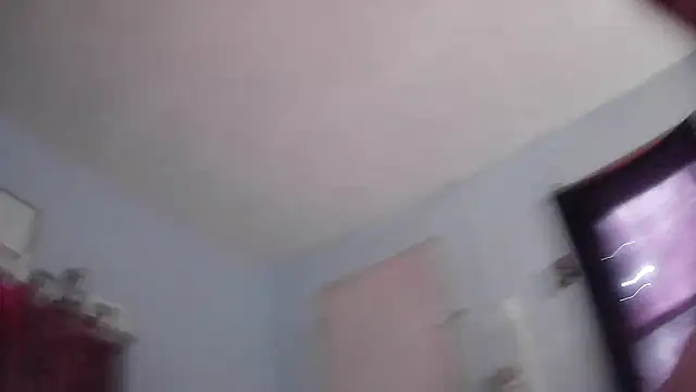 Snapshot of ovmilf chatting on 11-24-25, 04:40 ovmilf online show from 11-24-25, 04:40