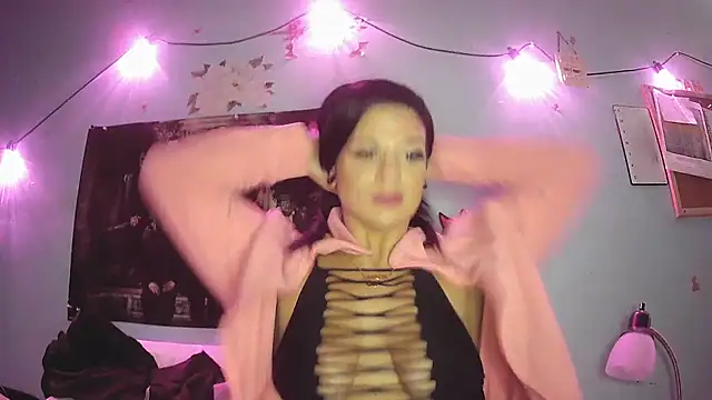 Snapshot of ovmilf chatting on 12-03-25, 03:21 ovmilf online show from 12-03-25, 03:21