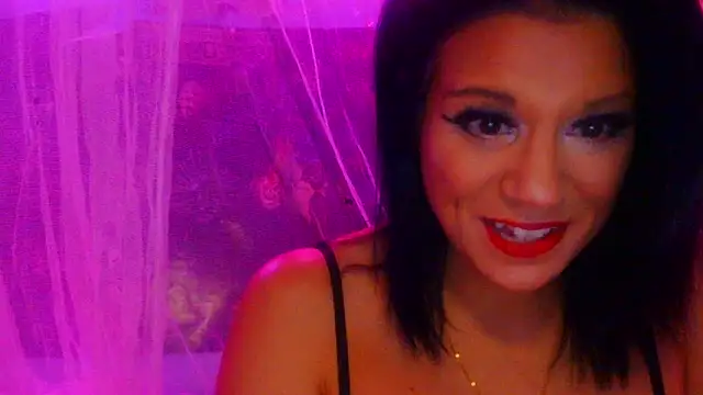 Snapshot of ovmilf chatting on 12-16-25, 11:04 ovmilf online show from 12-16-25, 11:04