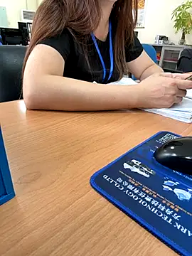 PhuongNhi21 online show from 09-27-25, 01:21