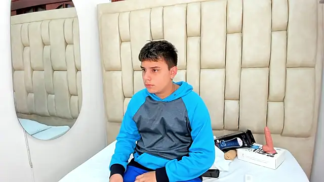 DavilANDkevin2 online show from 11-30-25, 06:34