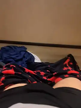 Snapshot of Mbidee chatting on 02-11-26, 12:04 Mbidee online show from 02-11-26, 12:04