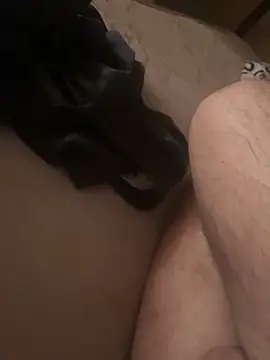 Snapshot of Mbidee chatting on 02-12-26, 10:32 Mbidee online show from 02-12-26, 10:32