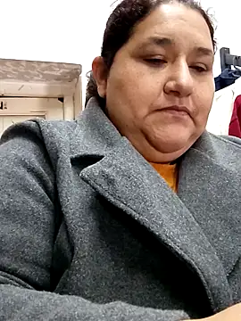 Snapshot of bocadepecado chatting on 08-05-26, 01:03 bocadepecado online show from 08-05-26, 01:03