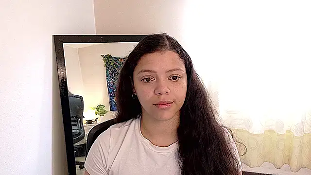 Snapshot of Amanda_sweet chatting on 06-24-26, 01:43 Amanda sweet online show from 06-24-26, 01:43