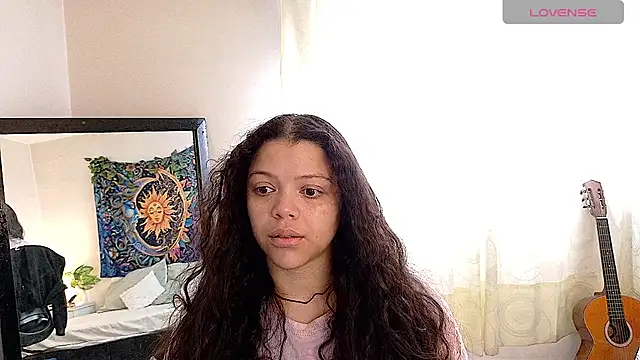 Snapshot of Amanda_sweet chatting on 07-19-26, 01:48 Amanda sweet online show from 07-19-26, 01:48