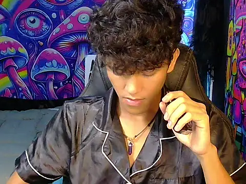 kenbigcockxx online show from 06-05-26, 06:35