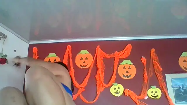 DianaOchoa  online show from 10-28-25, 08:33