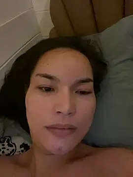 Queen Of all Media online show from 09-25-25, 08:51