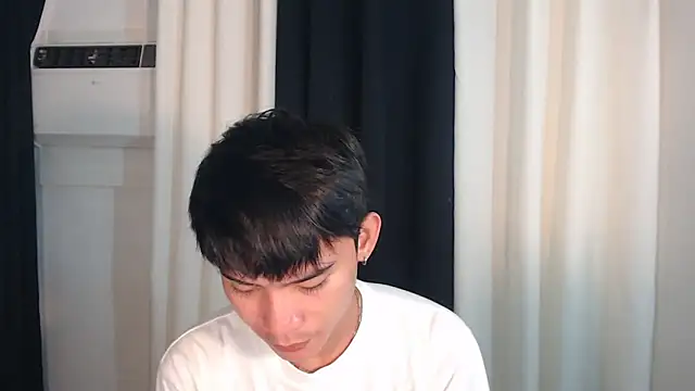 Snapshot of asian_dai chatting on 10-23-25, 04:34 asian dai online show from 10-23-25, 04:34