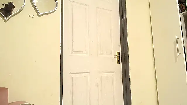 Goddessberry online show from 10-26-25, 02:01