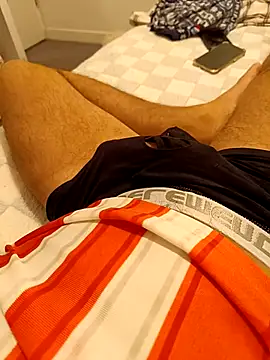 Snapshot of Roccoemilio chatting on 09-23-25, 08:34 Roccoemilio online show from 09-23-25, 08:34