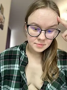  CherryBloom  online show from 10-21-25, 11:22