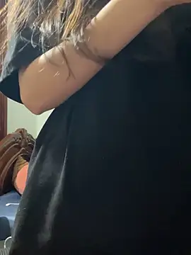  kween23 online show from 10-19-25, 04:07