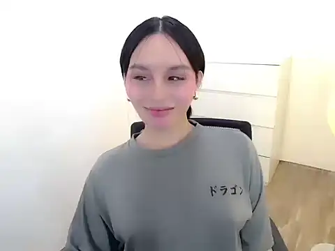 holly tabby online show from 09-19-25, 08:20