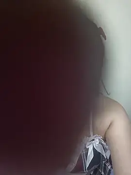 Snapshot of lunna_07 chatting on 11-23-25, 03:45 lunna 07 online show from 11-23-25, 03:45