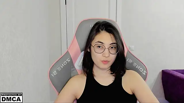 MeilideQian1 online show from 11-02-25, 03:03