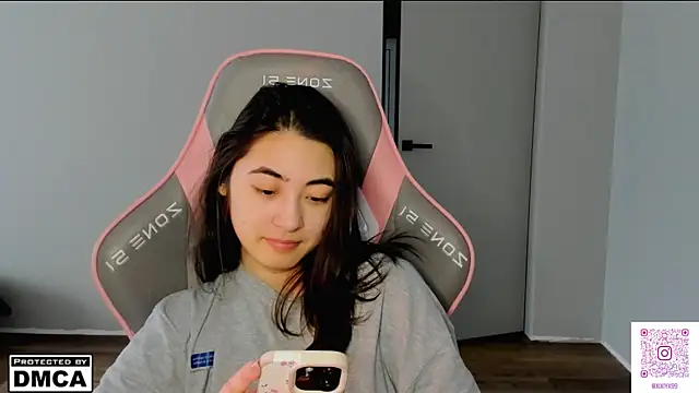 MeilideQian1 online show from 02-24-26, 07:39