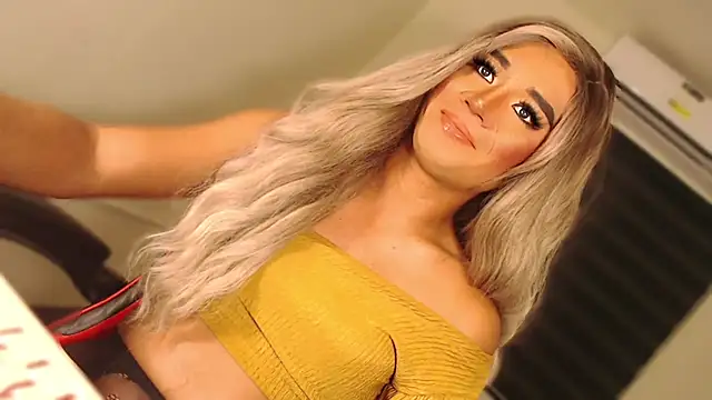 SissifyMeNow online show from 10-04-25, 06:50