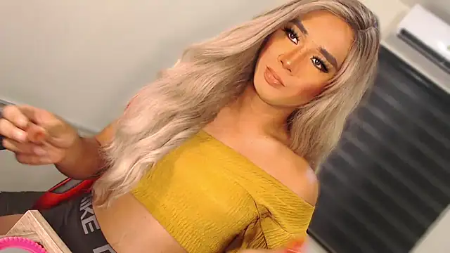 SissifyMeNow online show from 10-06-25, 10:18