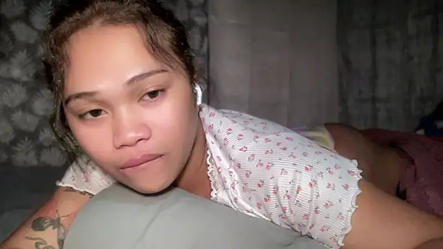 Exotic alyssa69 online show from 05-23-26, 12:27