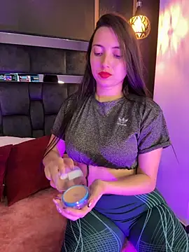 AndieJones  online show from 11-21-25, 12:37