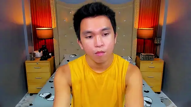 Snapshot of KingMateoGrey chatting on 10-25-25, 04:46 KingMateoGrey online show from 10-25-25, 04:46