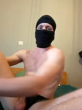 Snapshot of DanGrosseBite chatting on 02-18-26, 02:57 DanGrosseBite online show from 02-18-26, 02:57