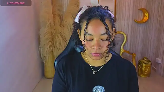 Snapshot of risada_temptation_s chatting on 11-05-25, 02:55 risada temptation s online show from 11-05-25, 02:55