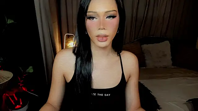 Snapshot of Candicebloom chatting on 04-03-26, 09:57 Candicebloom online show from 04-03-26, 09:57